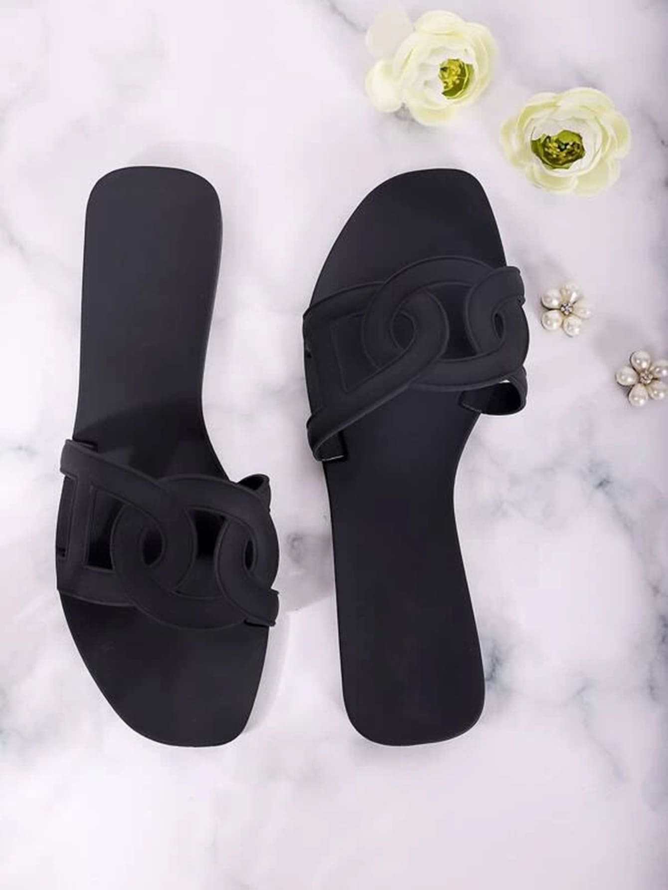 Glamorous Outdoors Black Flat Slippers For Women, Single Band Plain Sequin  Open Toe Slide Sandals | SHEIN