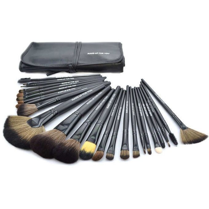 SHARE THIS PRODUCT   Official Store Pretty Woman Brushes Set - 24 Black